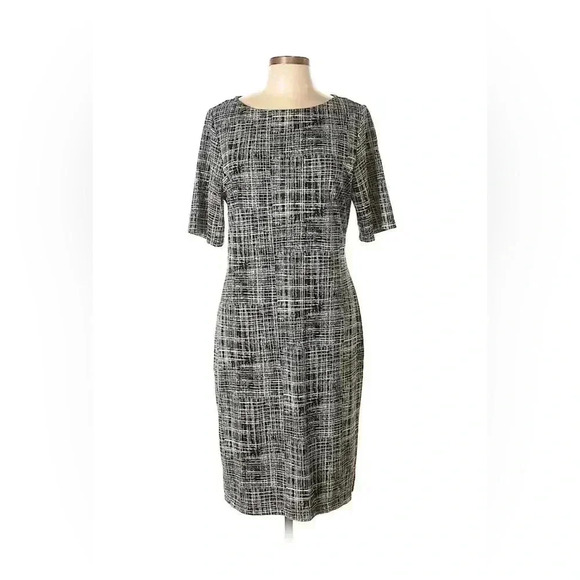 Sharagano Dresses & Skirts - Sharagano dress size 12 work/cocktail/going out